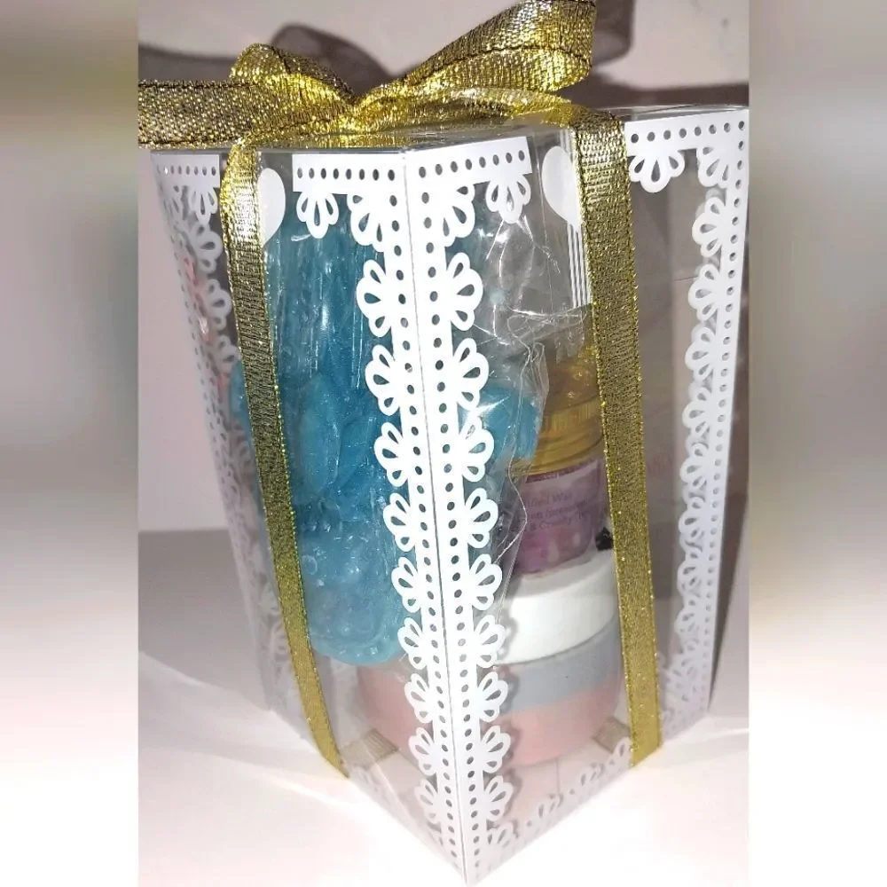 Hand crafted bath and body gift set 3pk
